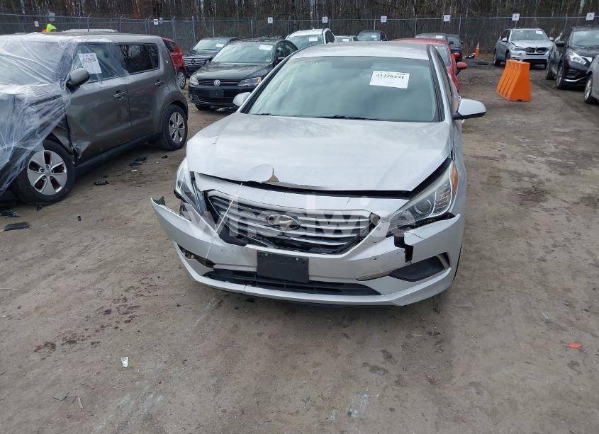 Photo 6 of 2017 Hyundai Sonata N/A (VIN 5NPE24AF3HH515941)