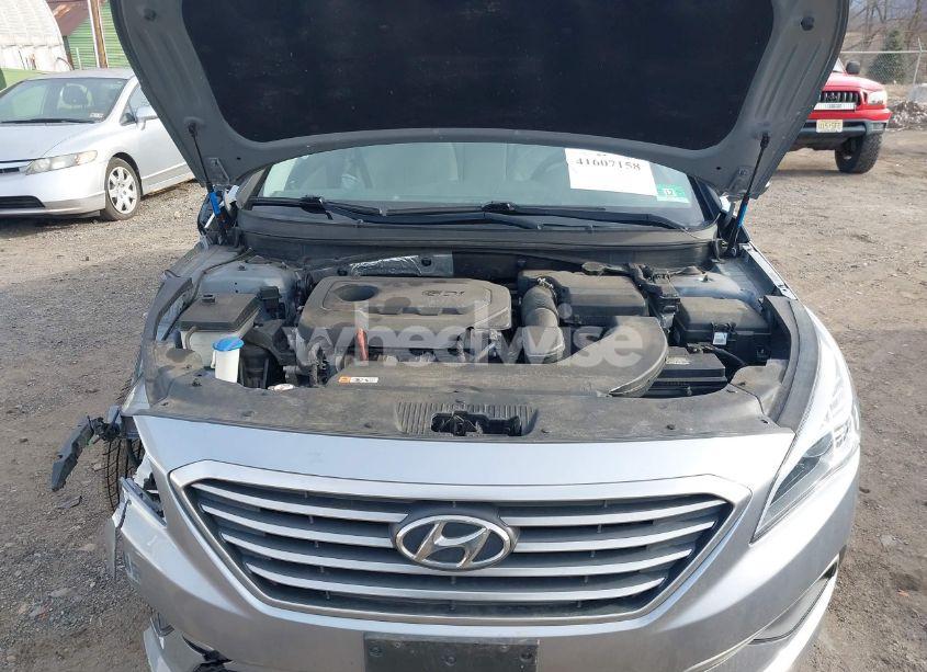 Photo 10 of 2017 Hyundai Sonata SE (VIN 5NPE24AF3HH536577)