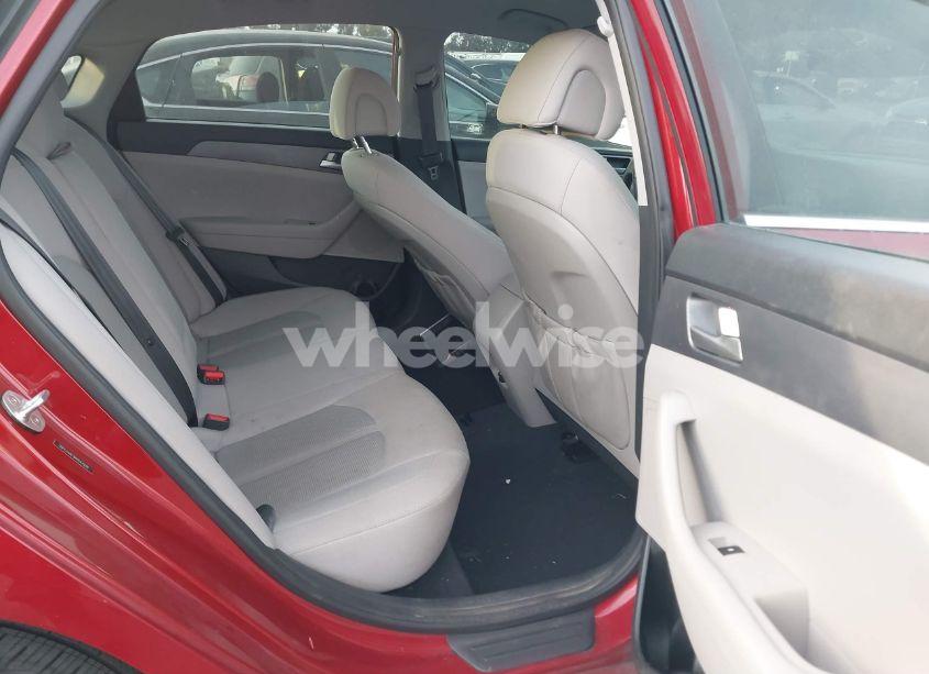 Photo 8 of 2017 Hyundai Sonata SE (VIN 5NPE24AF3HH547028)