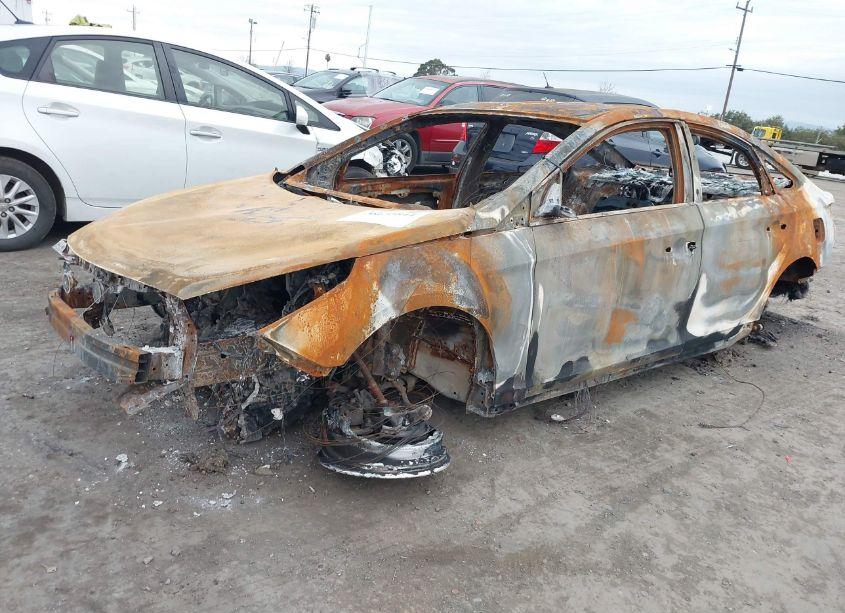 Photo 2 of 2017 Hyundai Sonata SE (VIN 5NPE24AF3HH553928)