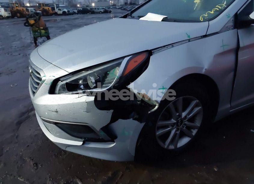 Photo 6 of 2017 Hyundai Sonata (VIN 5NPE24AF3HH559261)