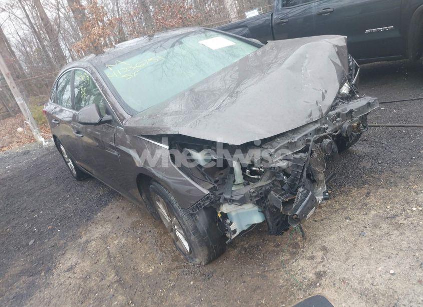 2017 Hyundai Sonata (VIN 5NPE24AF3HH563567) main photo