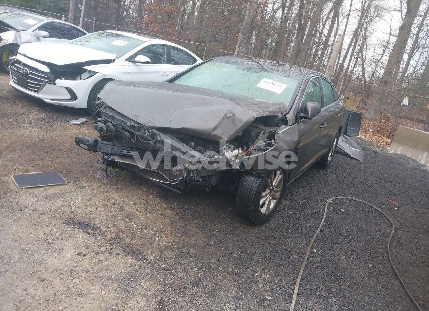 Photo 2 of 2017 Hyundai Sonata (VIN 5NPE24AF3HH563567)