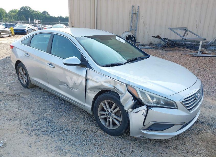 2017 Hyundai Sonata (VIN 5NPE24AF3HH567392) main photo