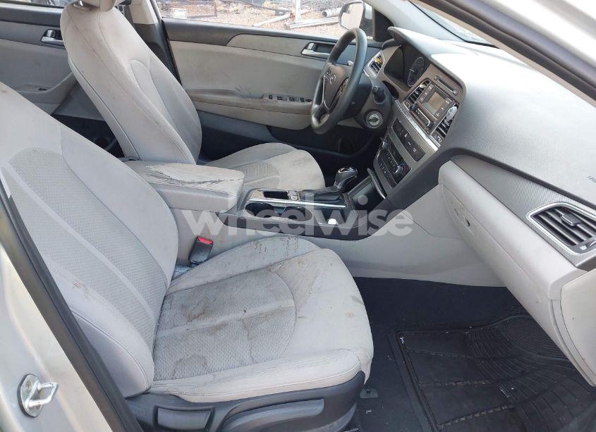 Photo 5 of 2017 Hyundai Sonata (VIN 5NPE24AF3HH567392)