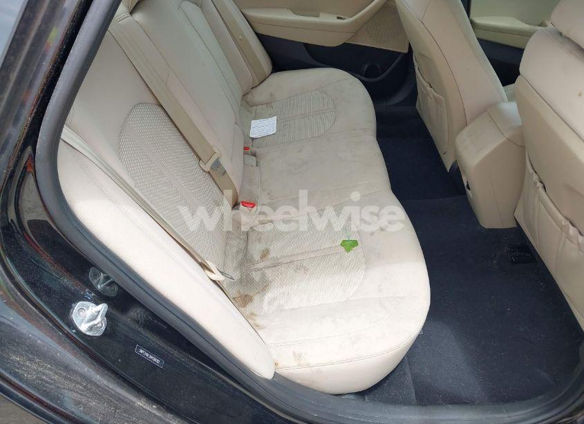 Photo 8 of 2017 Hyundai Sonata SE (VIN 5NPE24AF3HH584287)