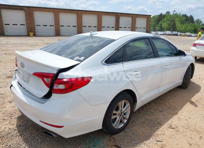 Photo 4 of 2017 Hyundai Sonata (VIN 5NPE24AF3HH585942)