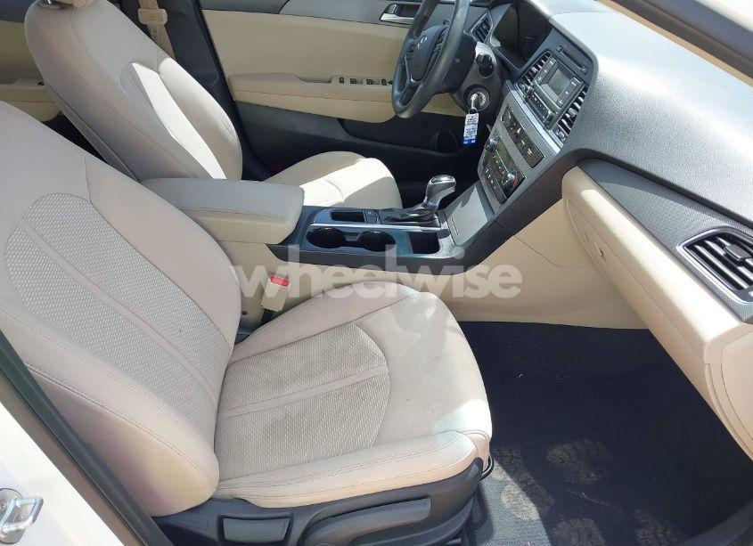 Photo 5 of 2017 Hyundai Sonata (VIN 5NPE24AF3HH585942)