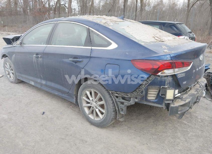 Photo 3 of 2018 Hyundai Sonata SE (VIN 5NPE24AF3JH646714)