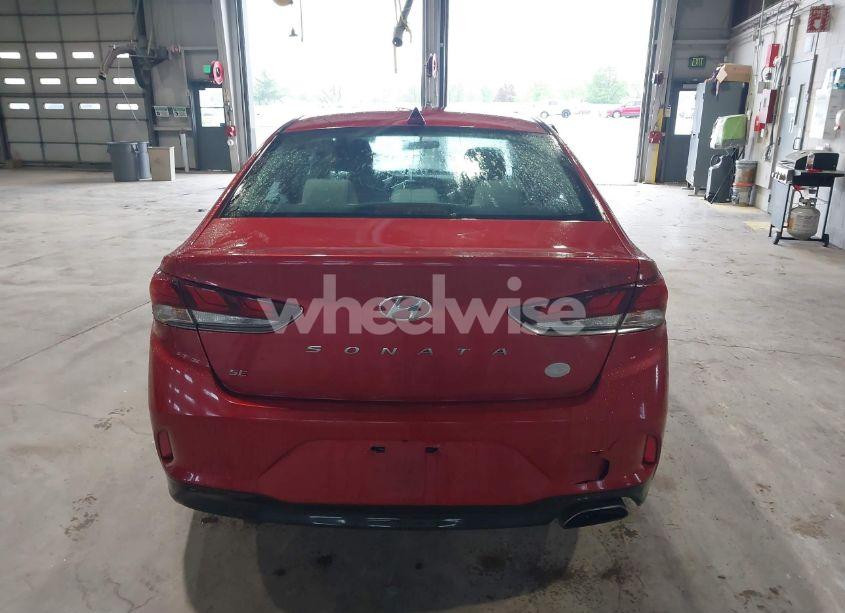 Photo 16 of 2018 Hyundai Sonata SE (VIN 5NPE24AF3JH659527)