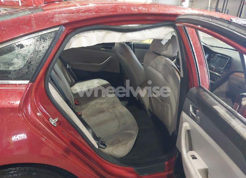 Photo 8 of 2018 Hyundai Sonata SE (VIN 5NPE24AF3JH659527)