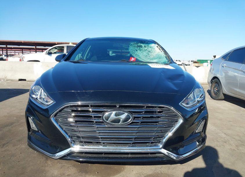 Photo 12 of 2018 Hyundai Sonata SE (VIN 5NPE24AF3JH681561)