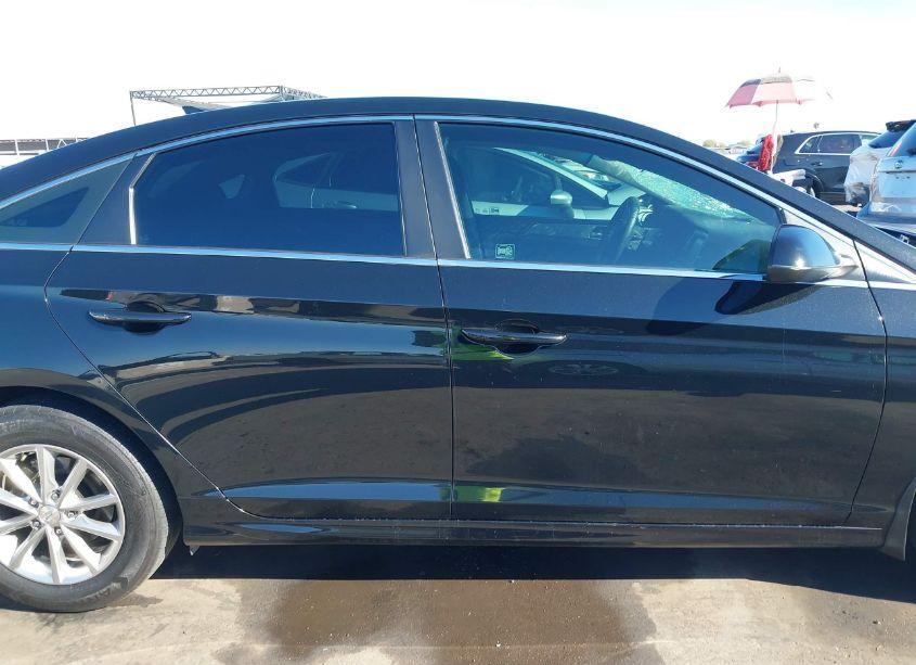 Photo 13 of 2018 Hyundai Sonata SE (VIN 5NPE24AF3JH681561)