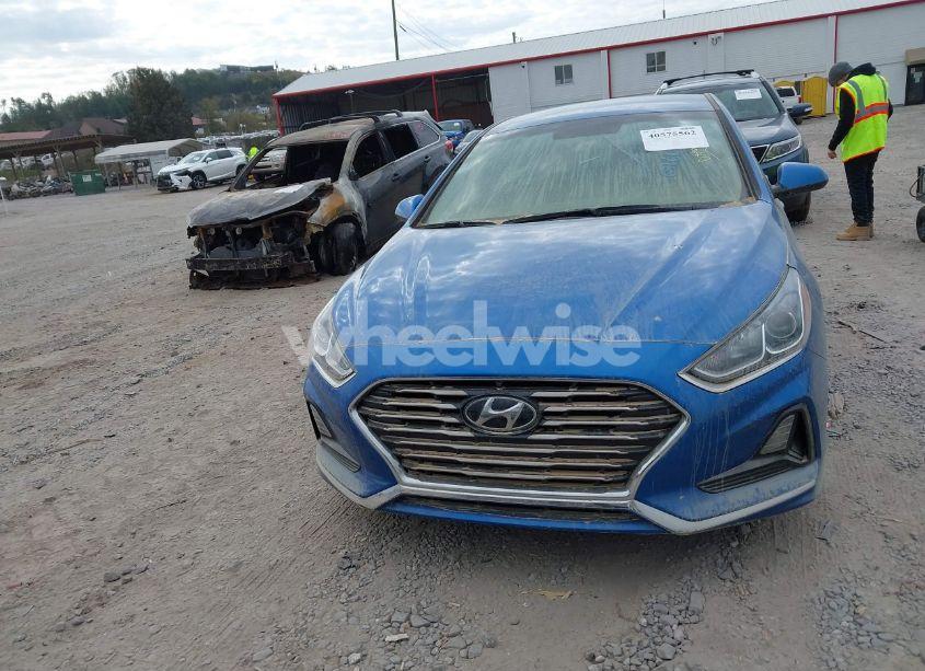 Photo 11 of 2018 Hyundai Sonata SE (VIN 5NPE24AF3JH691667)