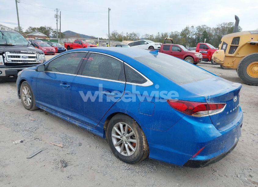 Photo 3 of 2018 Hyundai Sonata SE (VIN 5NPE24AF3JH691667)
