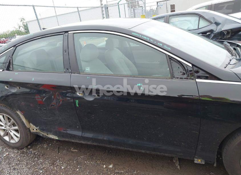 Photo 14 of 2018 Hyundai Sonata SE (VIN 5NPE24AF3JH696495)