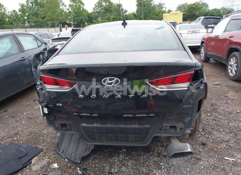 Photo 17 of 2018 Hyundai Sonata SE (VIN 5NPE24AF3JH696495)