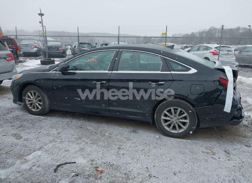 Photo 14 of 2018 Hyundai Sonata SE (VIN 5NPE24AF3JH703591)