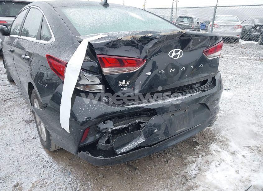 Photo 6 of 2018 Hyundai Sonata SE (VIN 5NPE24AF3JH703591)