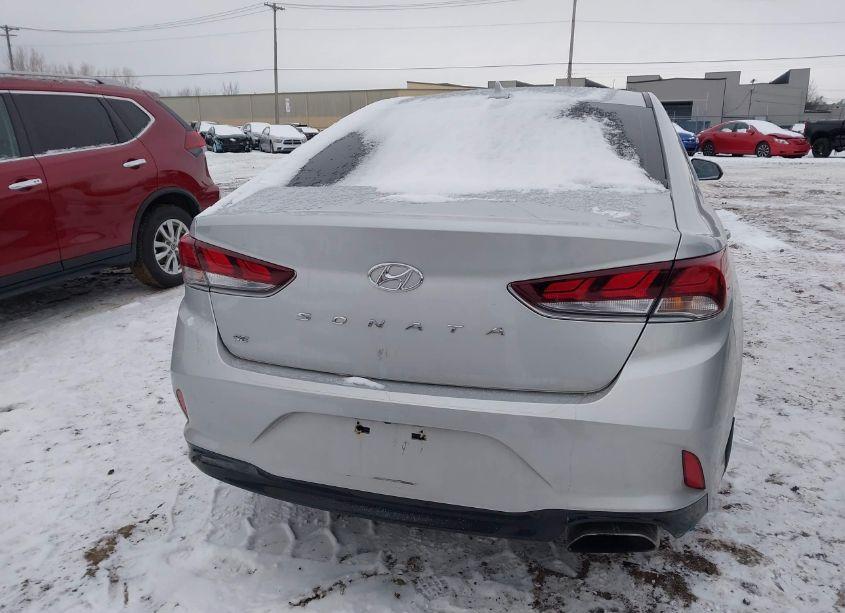 Photo 16 of 2018 Hyundai Sonata SE (VIN 5NPE24AF3JH703915)