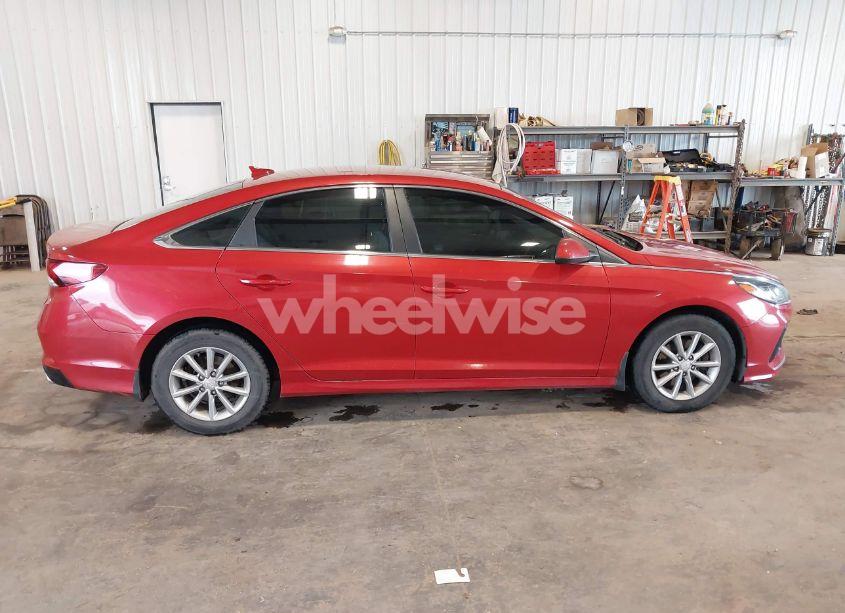 Photo 13 of 2018 Hyundai Sonata SE (VIN 5NPE24AF3JH707060)