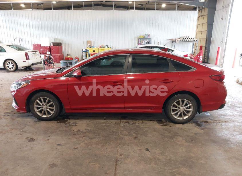 Photo 14 of 2018 Hyundai Sonata SE (VIN 5NPE24AF3JH707060)