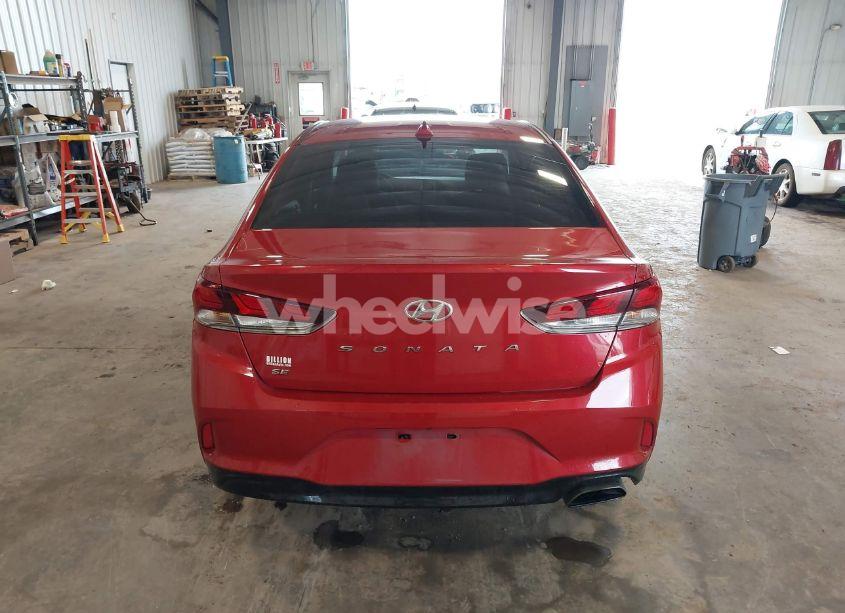 Photo 16 of 2018 Hyundai Sonata SE (VIN 5NPE24AF3JH707060)