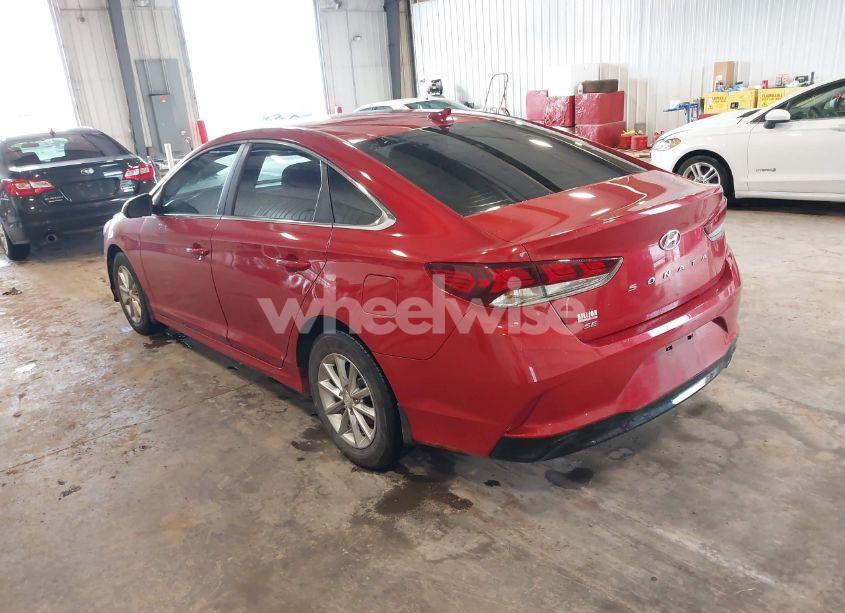 Photo 3 of 2018 Hyundai Sonata SE (VIN 5NPE24AF3JH707060)
