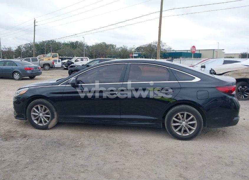 Photo 14 of 2019 Hyundai Sonata SE (VIN 5NPE24AF3KH748709)