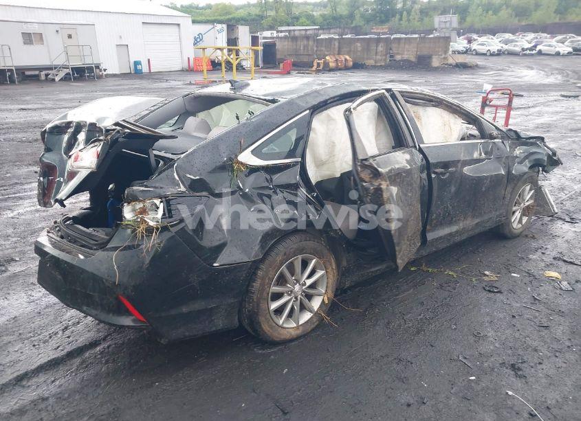 Photo 4 of 2019 Hyundai Sonata SE (VIN 5NPE24AF3KH780396)