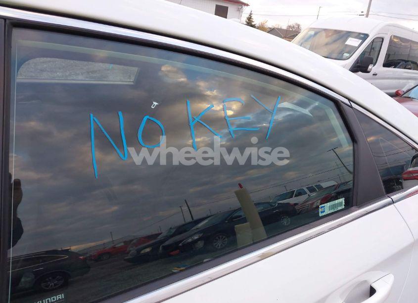 Photo 11 of 2019 Hyundai Sonata SE (VIN 5NPE24AF3KH797697)