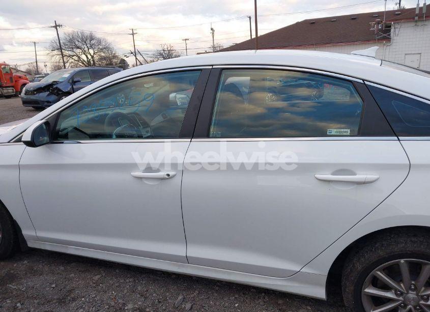 Photo 14 of 2019 Hyundai Sonata SE (VIN 5NPE24AF3KH797697)