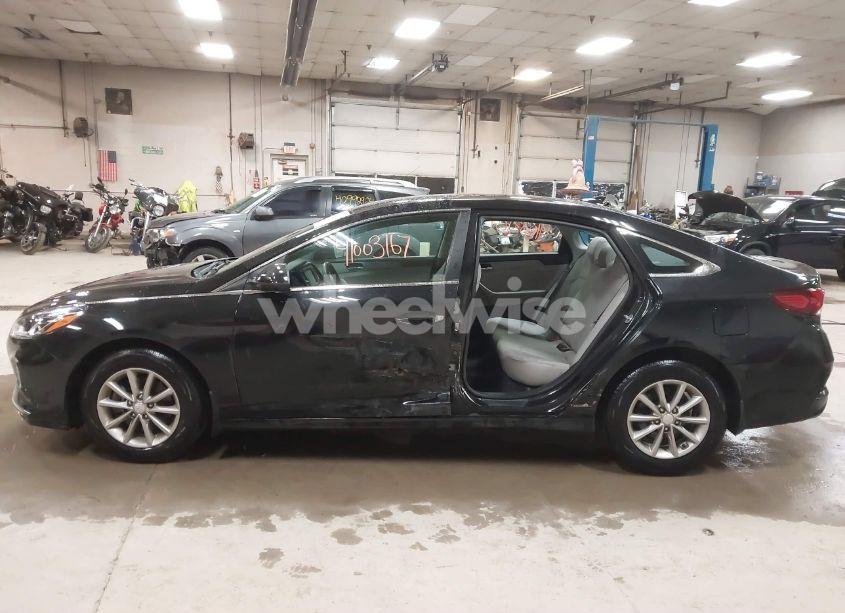Photo 15 of 2019 Hyundai Sonata SE (VIN 5NPE24AF3KH801747)