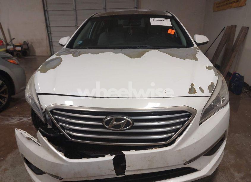 Photo 12 of 2015 Hyundai Sonata SE (VIN 5NPE24AF4FH019060)