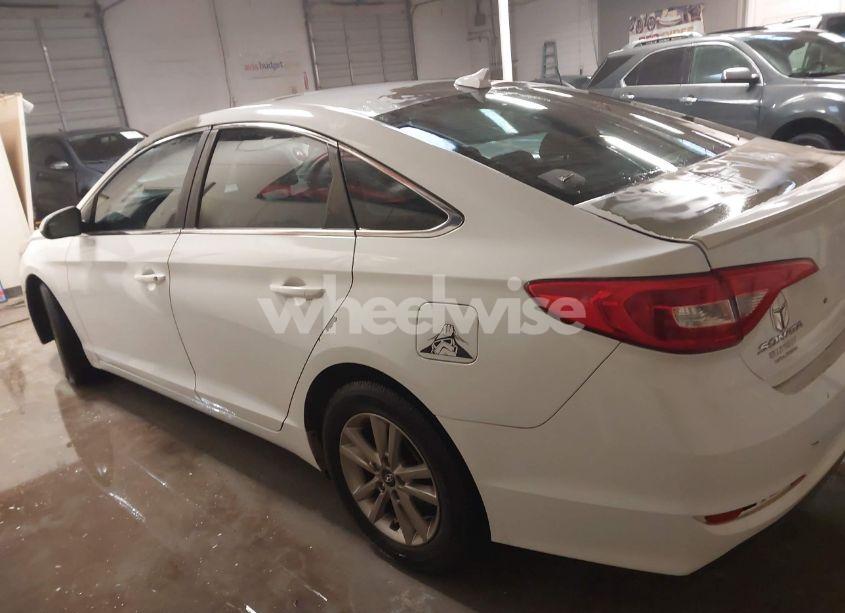 Photo 14 of 2015 Hyundai Sonata SE (VIN 5NPE24AF4FH019060)