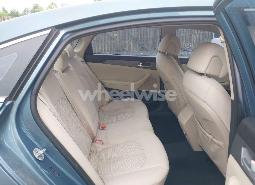 Photo 8 of 2015 Hyundai Sonata SE (VIN 5NPE24AF4FH074138)