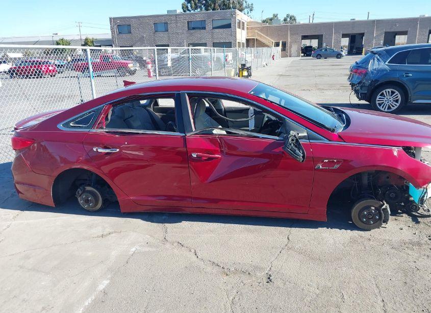 Photo 6 of 2015 Hyundai Sonata SE (VIN 5NPE24AF4FH076469)