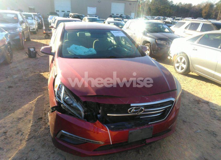Photo 12 of 2015 Hyundai Sonata SE (VIN 5NPE24AF4FH099718)
