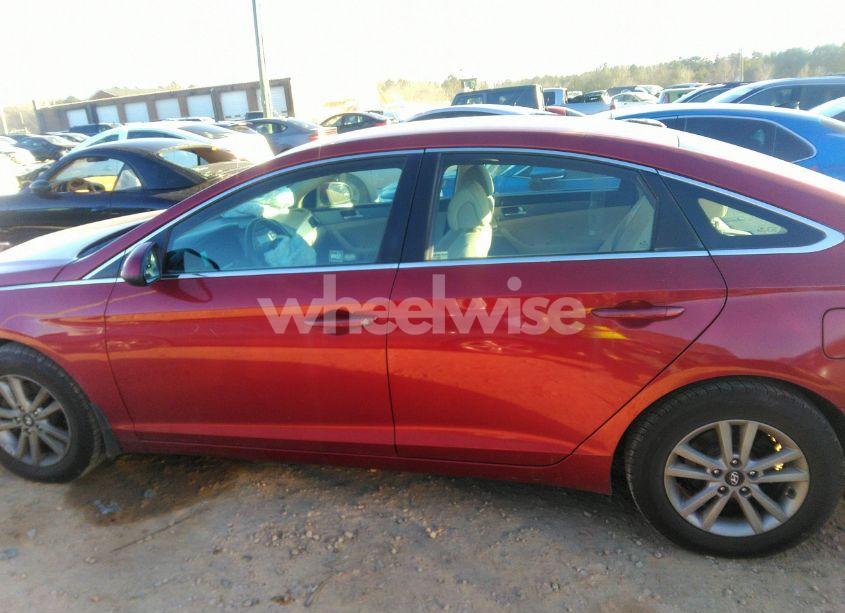 Photo 14 of 2015 Hyundai Sonata SE (VIN 5NPE24AF4FH099718)