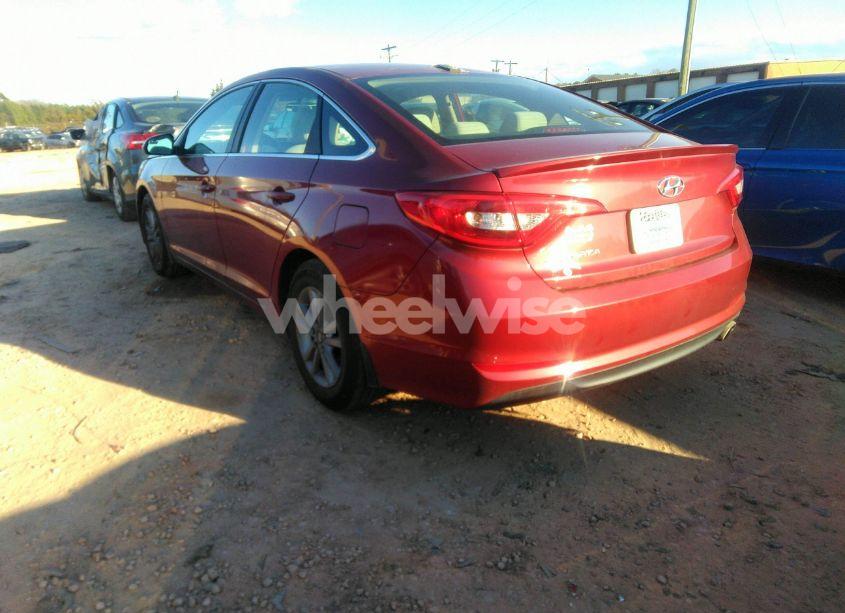 Photo 3 of 2015 Hyundai Sonata SE (VIN 5NPE24AF4FH099718)