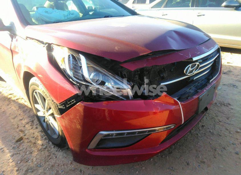 Photo 6 of 2015 Hyundai Sonata SE (VIN 5NPE24AF4FH099718)