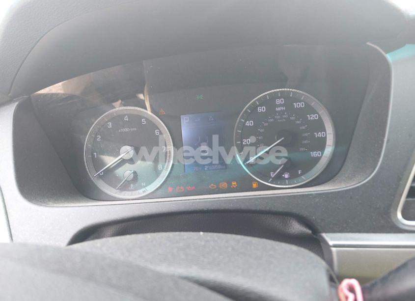 Photo 7 of 2015 Hyundai Sonata SE (VIN 5NPE24AF4FH112774)