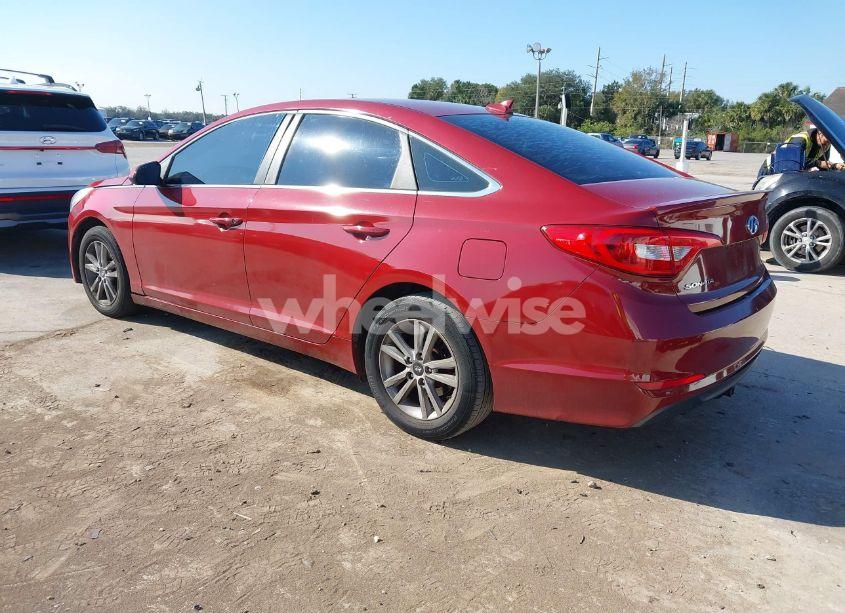 Photo 3 of 2015 Hyundai Sonata SE (VIN 5NPE24AF4FH122110)