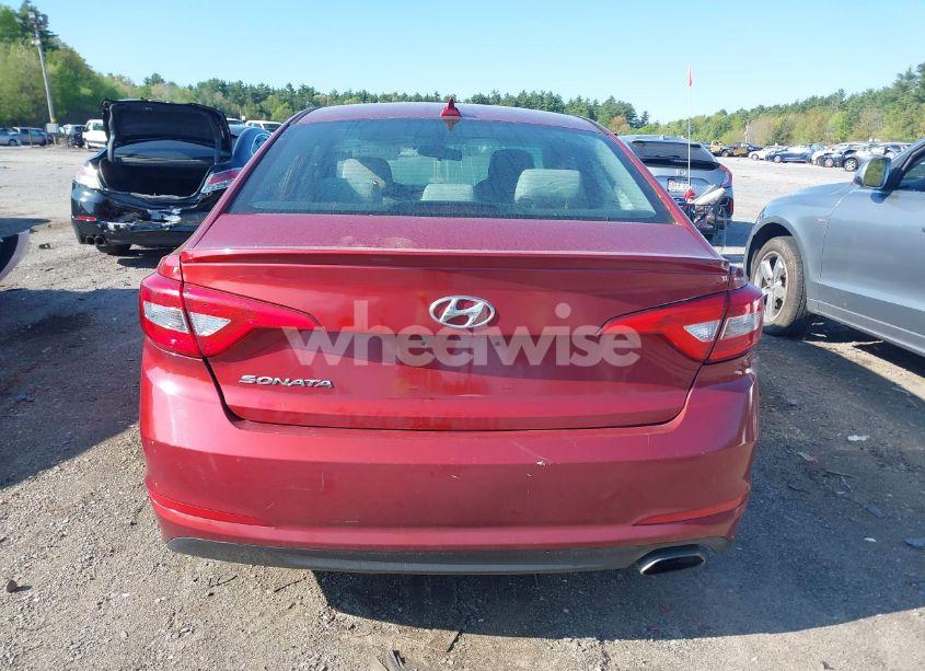 Photo 16 of 2015 Hyundai Sonata SE (VIN 5NPE24AF4FH123645)