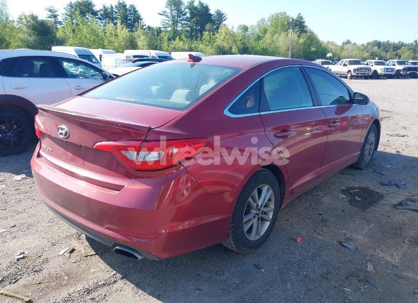 Photo 4 of 2015 Hyundai Sonata SE (VIN 5NPE24AF4FH123645)