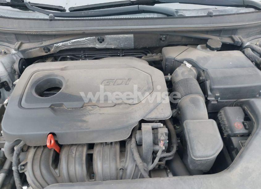 Photo 10 of 2015 Hyundai Sonata SE (VIN 5NPE24AF4FH182954)