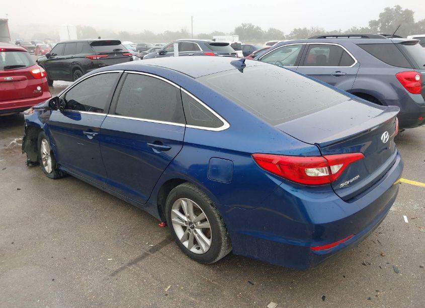Photo 3 of 2015 Hyundai Sonata SE (VIN 5NPE24AF4FH225026)