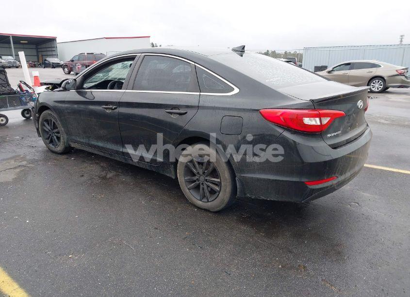 Photo 3 of 2015 Hyundai Sonata SE (VIN 5NPE24AF4FH233224)