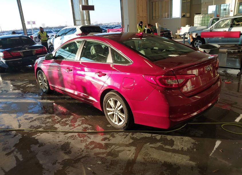 Photo 3 of 2016 Hyundai Sonata SE (VIN 5NPE24AF4GH260232)