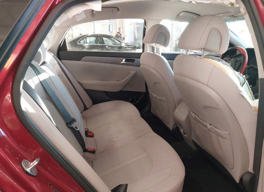 Photo 8 of 2016 Hyundai Sonata SE (VIN 5NPE24AF4GH260232)